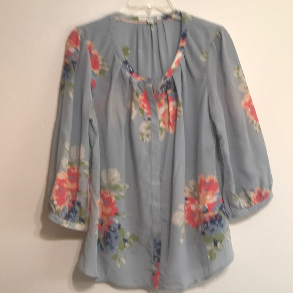 Boden 3/4 sleeve blue floral button up top 8